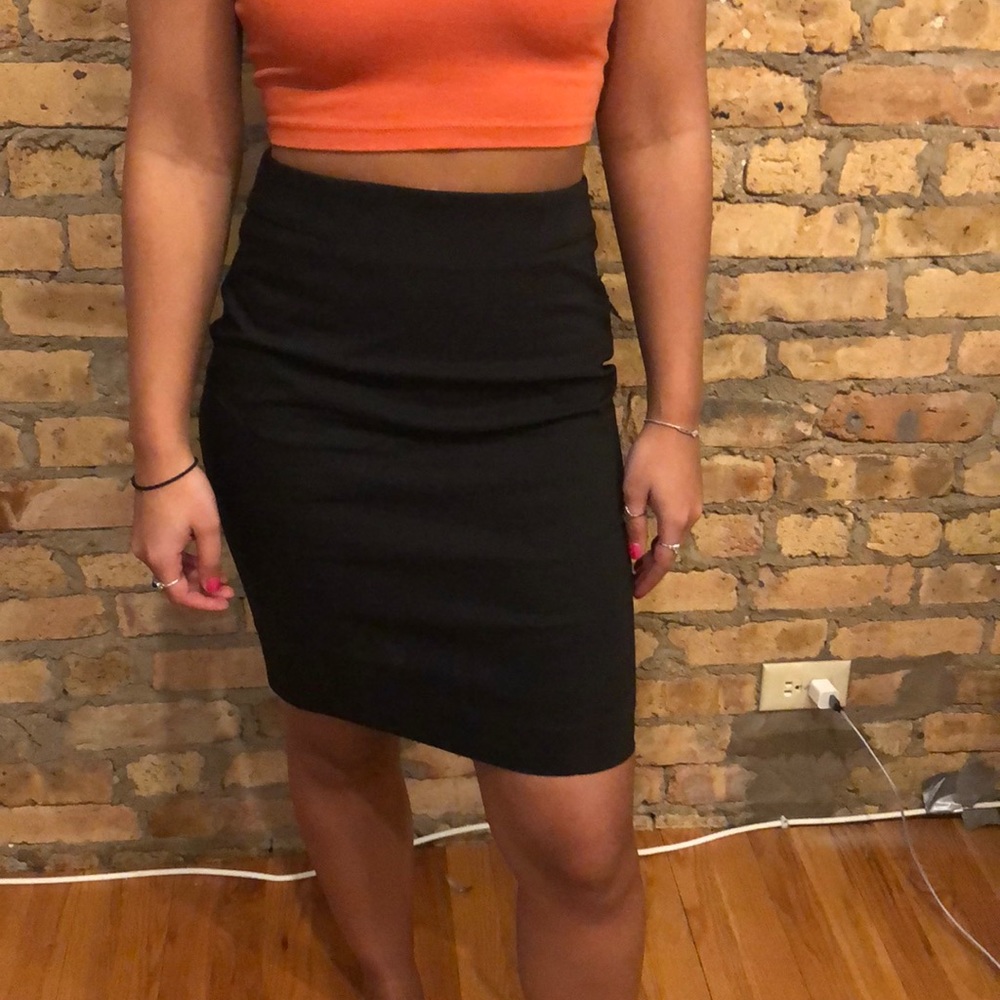 Black business skirt